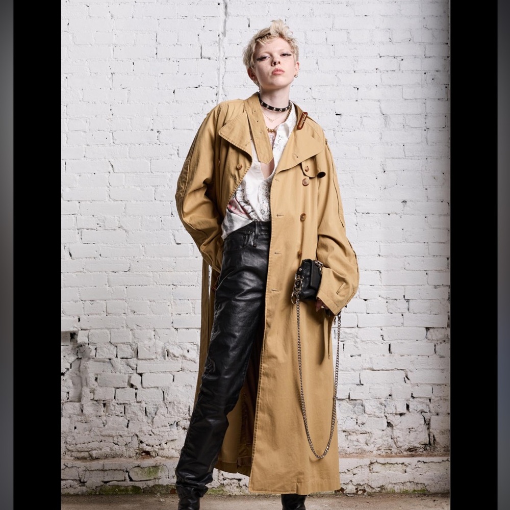 R13 deconstructed trench